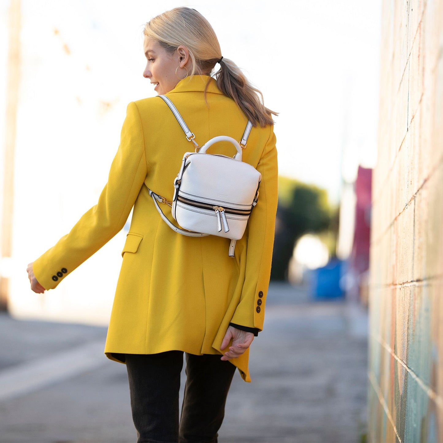 Women's White Leather Convertible Backpack - SUSU Ashley Medium Purse with Pockets - Diazza