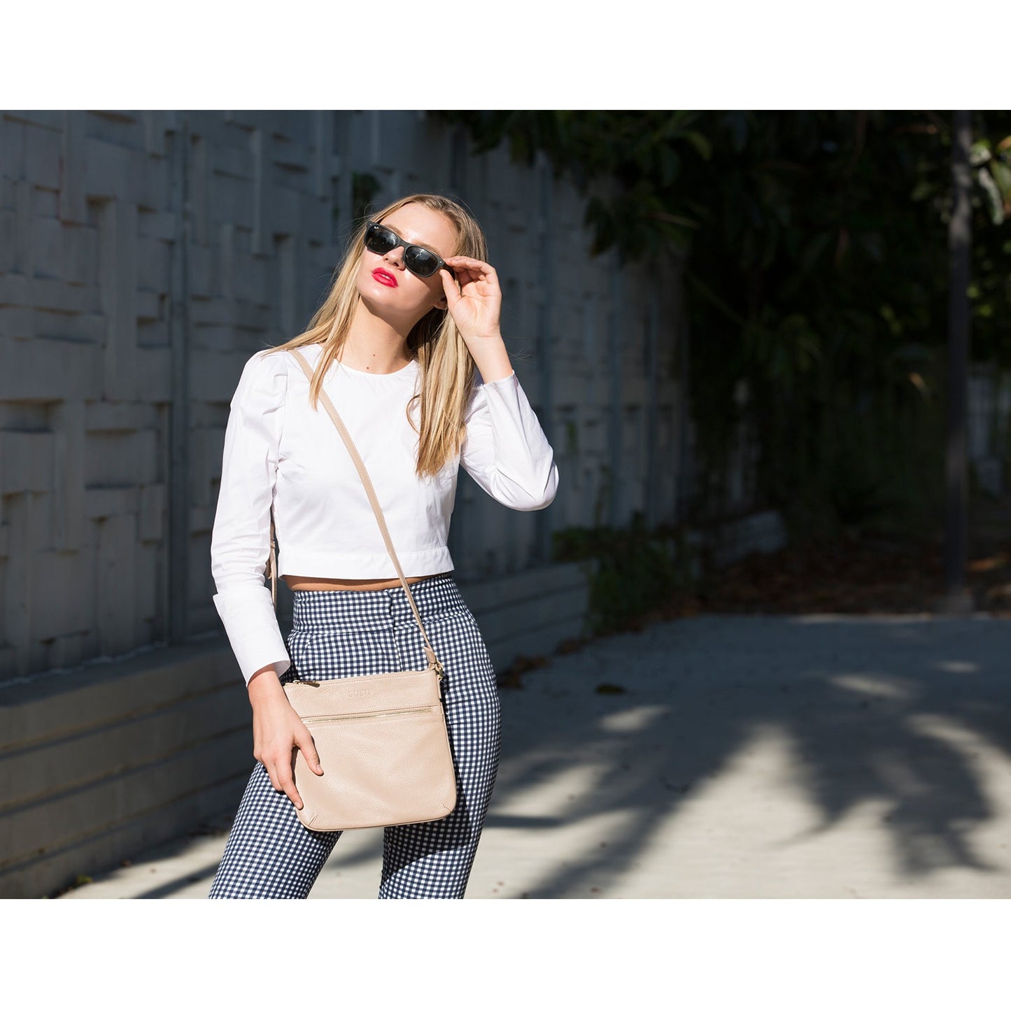 Women's Beige Leather Crossbody Bag - SUSU Saxon Small Messenger Purse - Diazza
