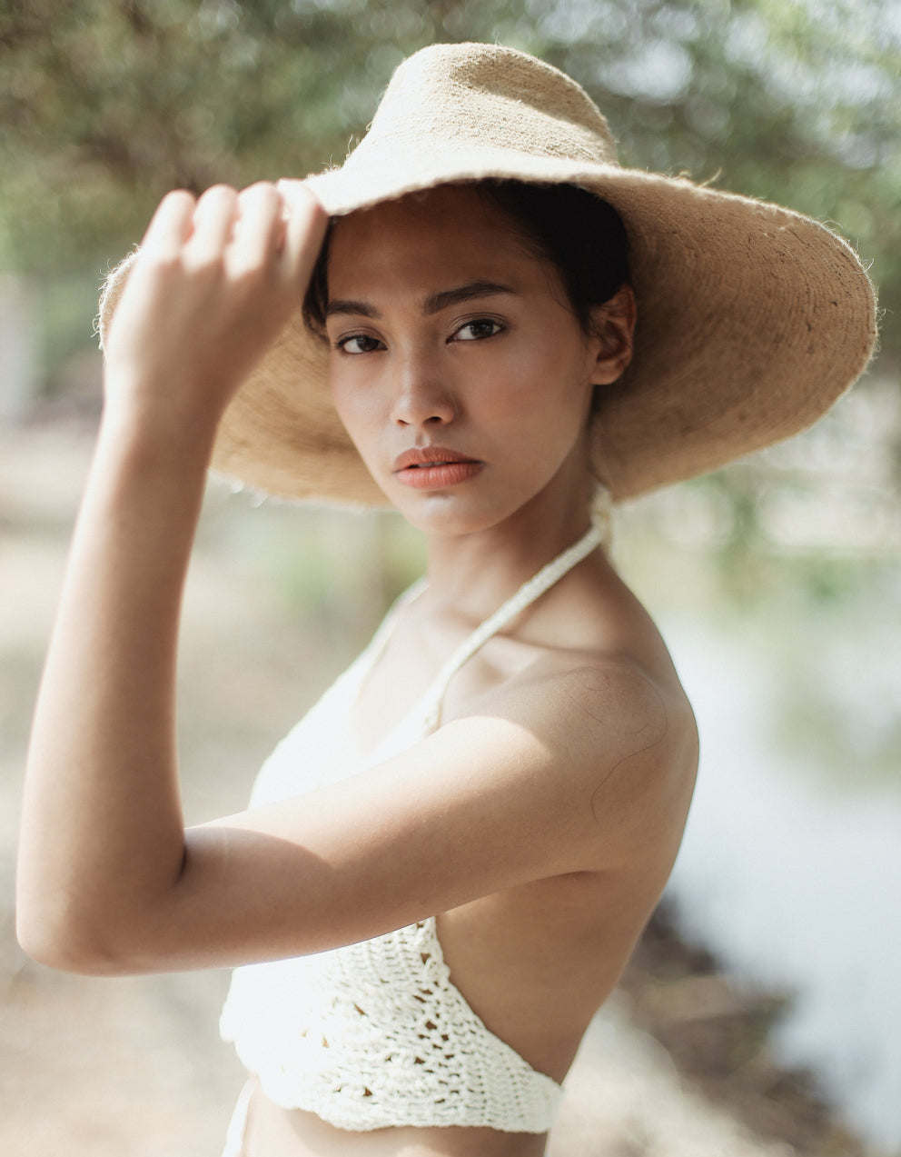 The Riri Jute Handwoven Straw Hat In Beige BrunnaCo