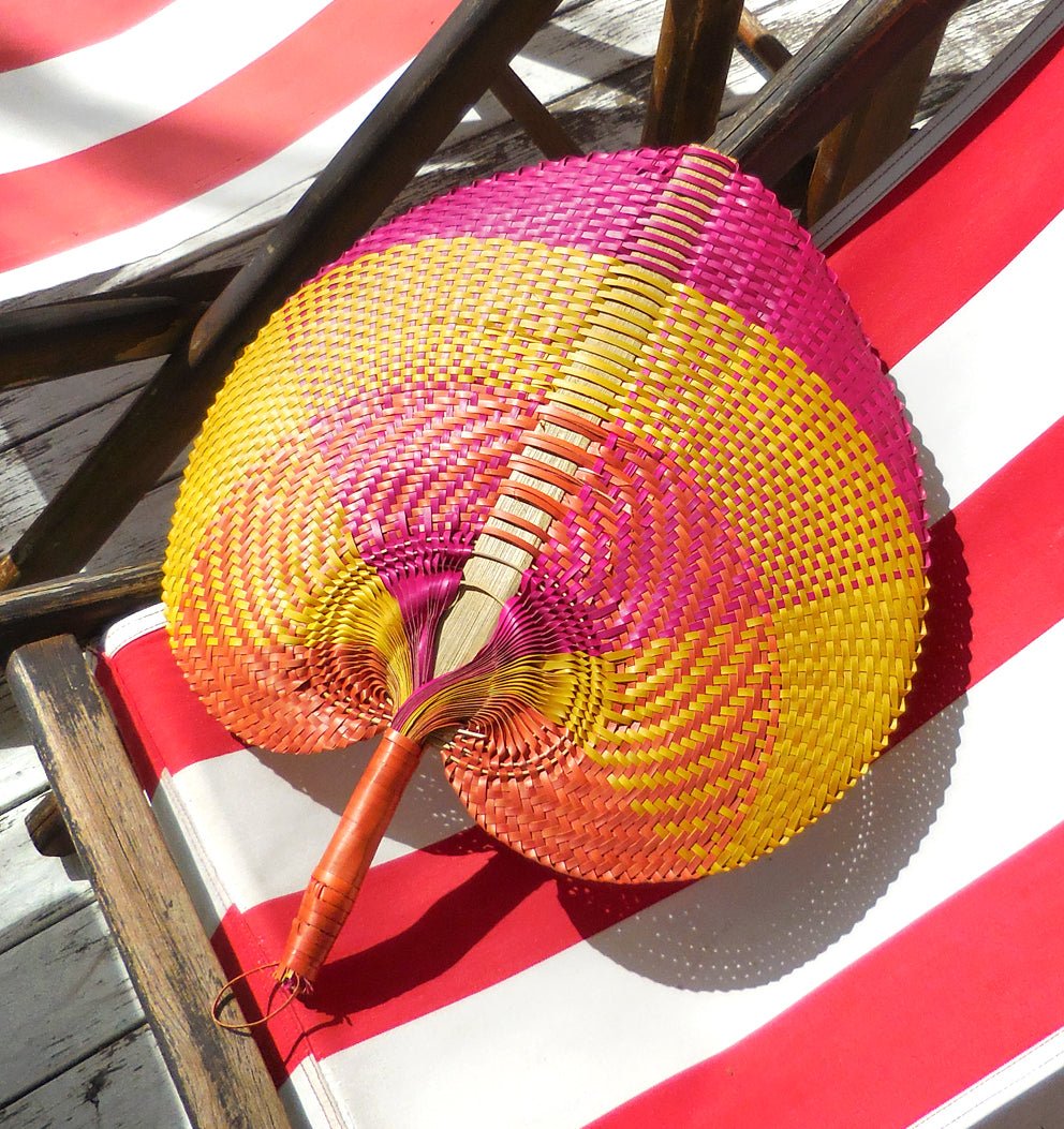 Balinese Woven Hand Fan "Cakra" - Diazza