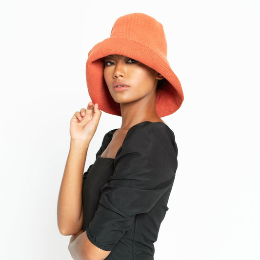 BLOOM Crochet Hat In Burnt Sienna - Diazza