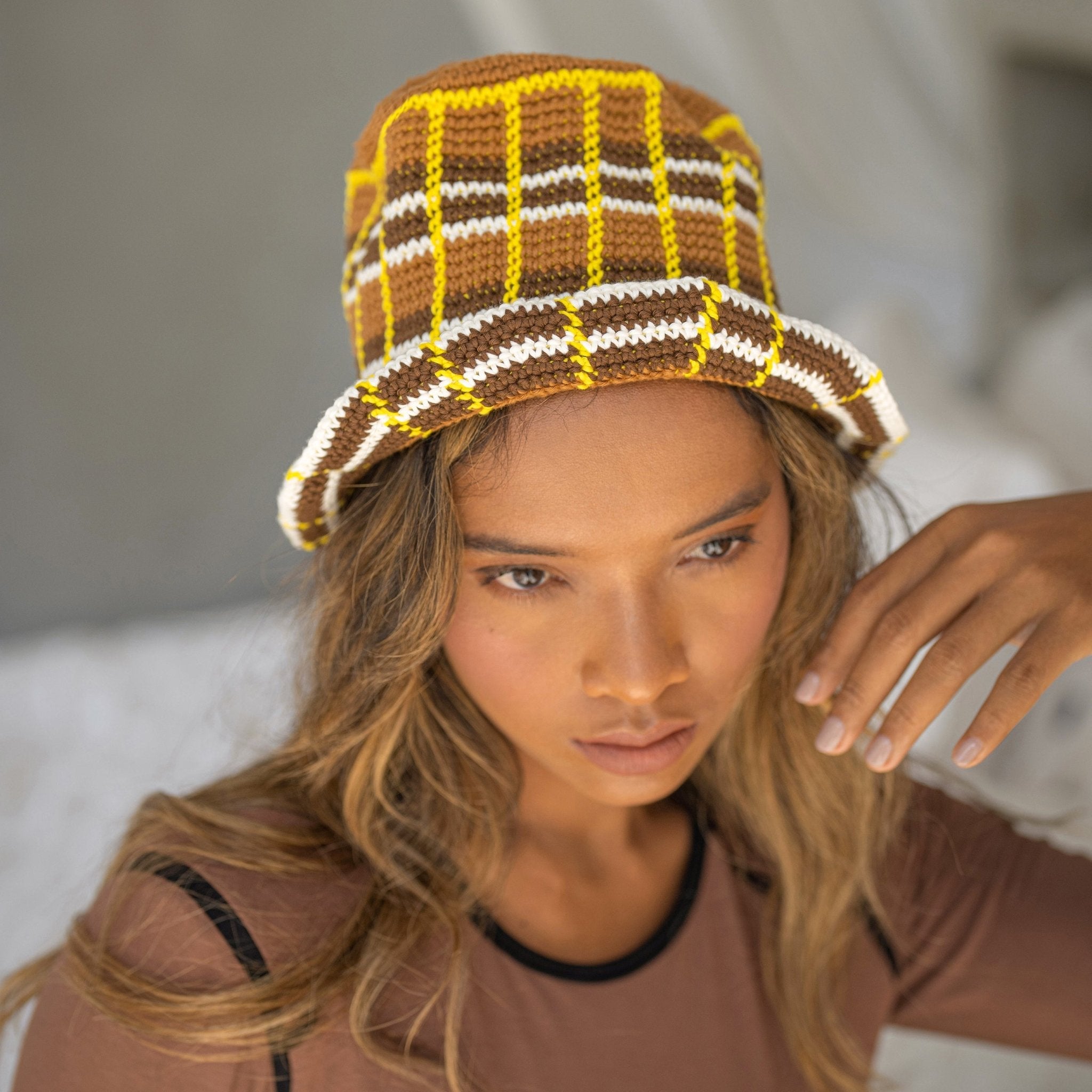 ISLAND TANNING Plaid Crochet Hat - Diazza