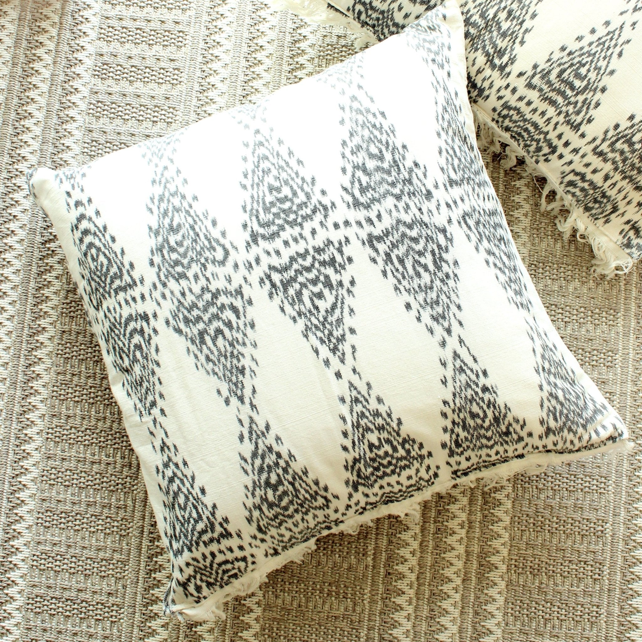 Java Bliss Ikat Pillow - Diazza