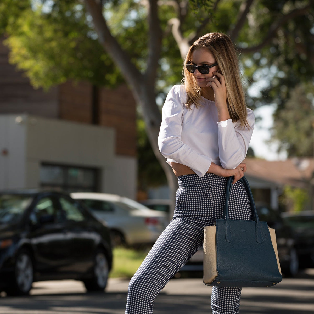 JODY — Blue & Ivory Pebble Leather Tote Bag - Diazza