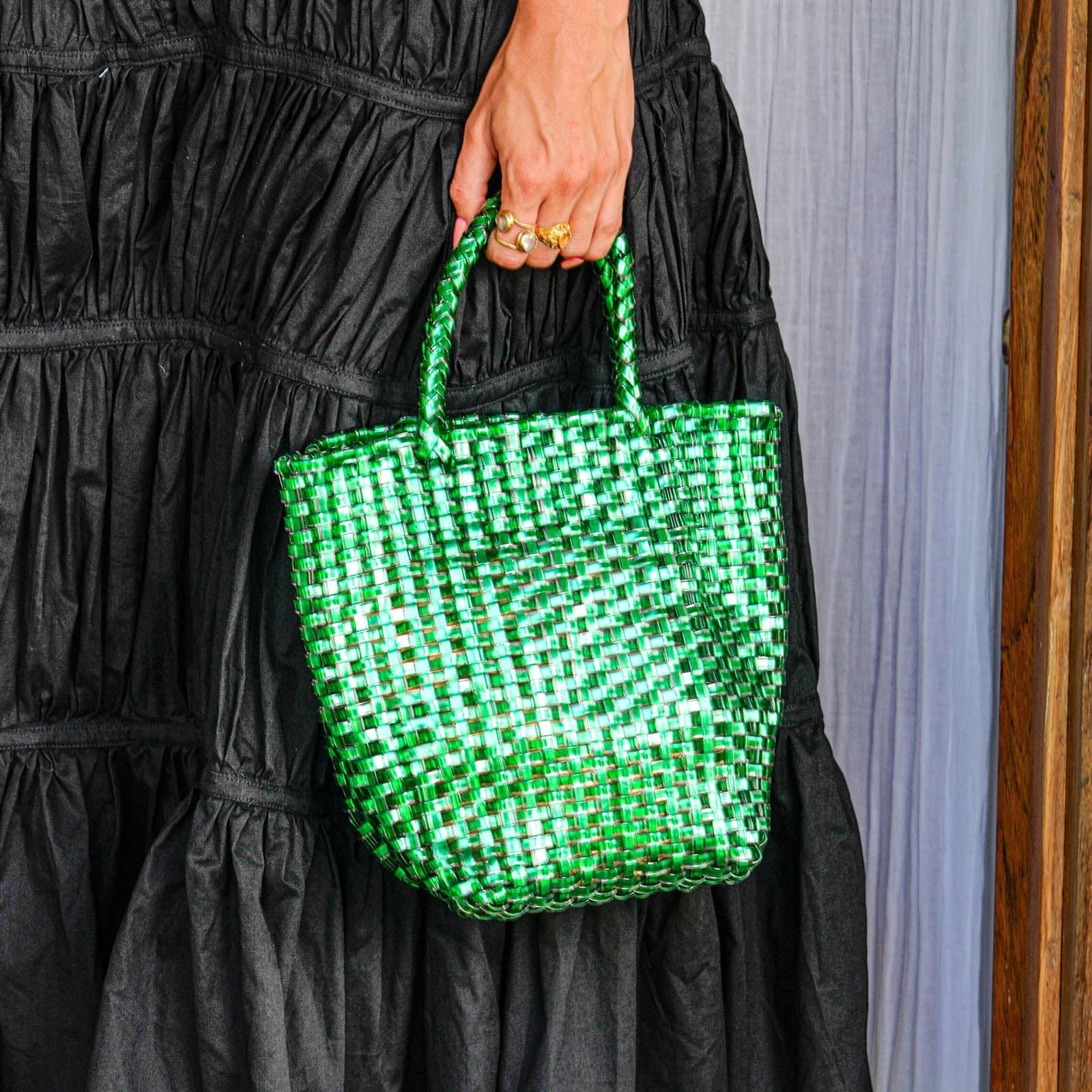 La Tote Recycled Tote Bag In Metallic Green - Diazza