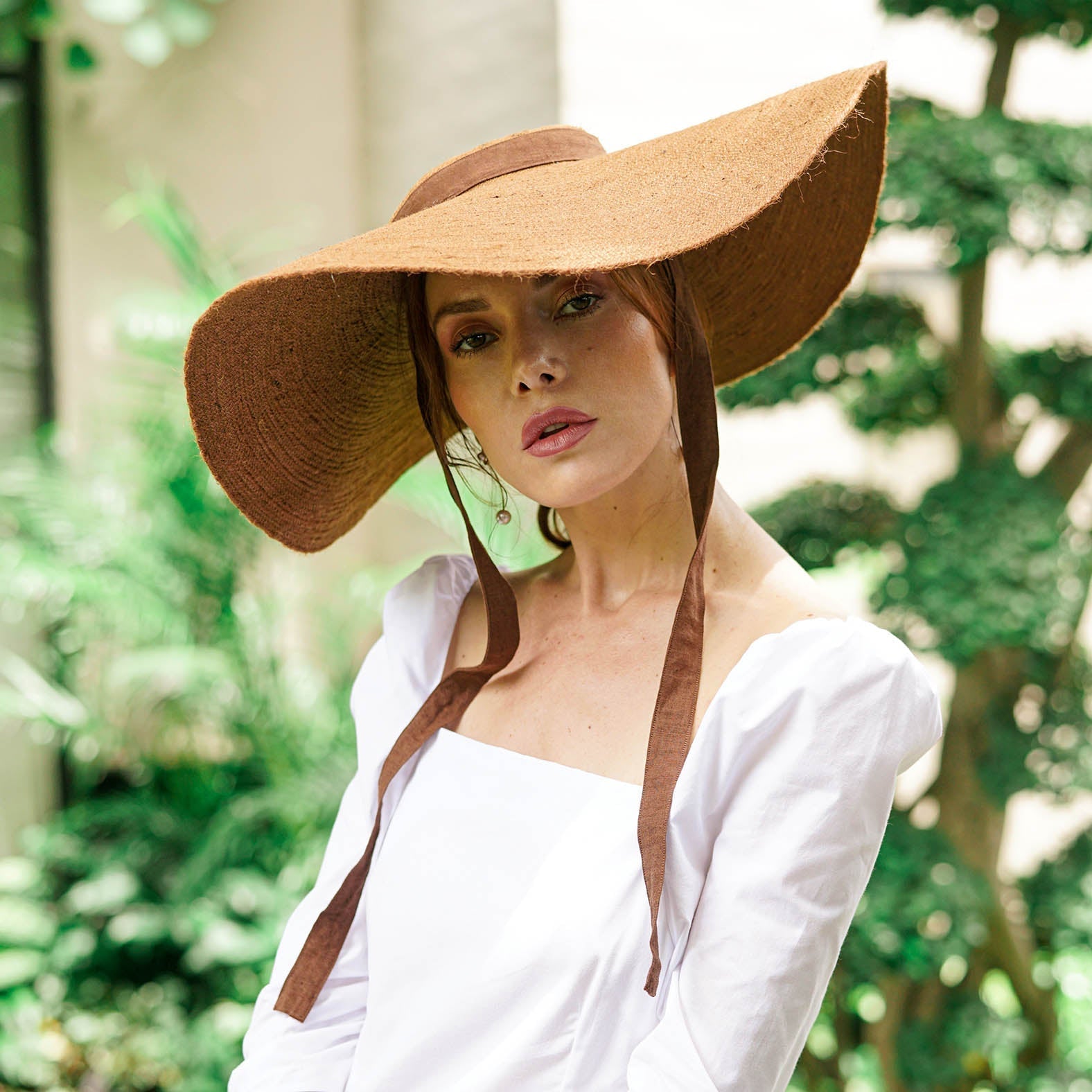 LOLA Wide Brim Jute Straw Hat In Havana Brown - Diazza