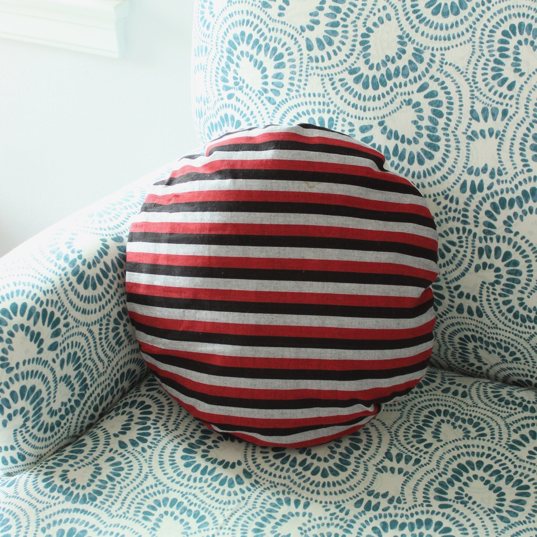 Lurik Round Striped Decorative Round Pillow Cover 16", Circle Pillow - Diazza