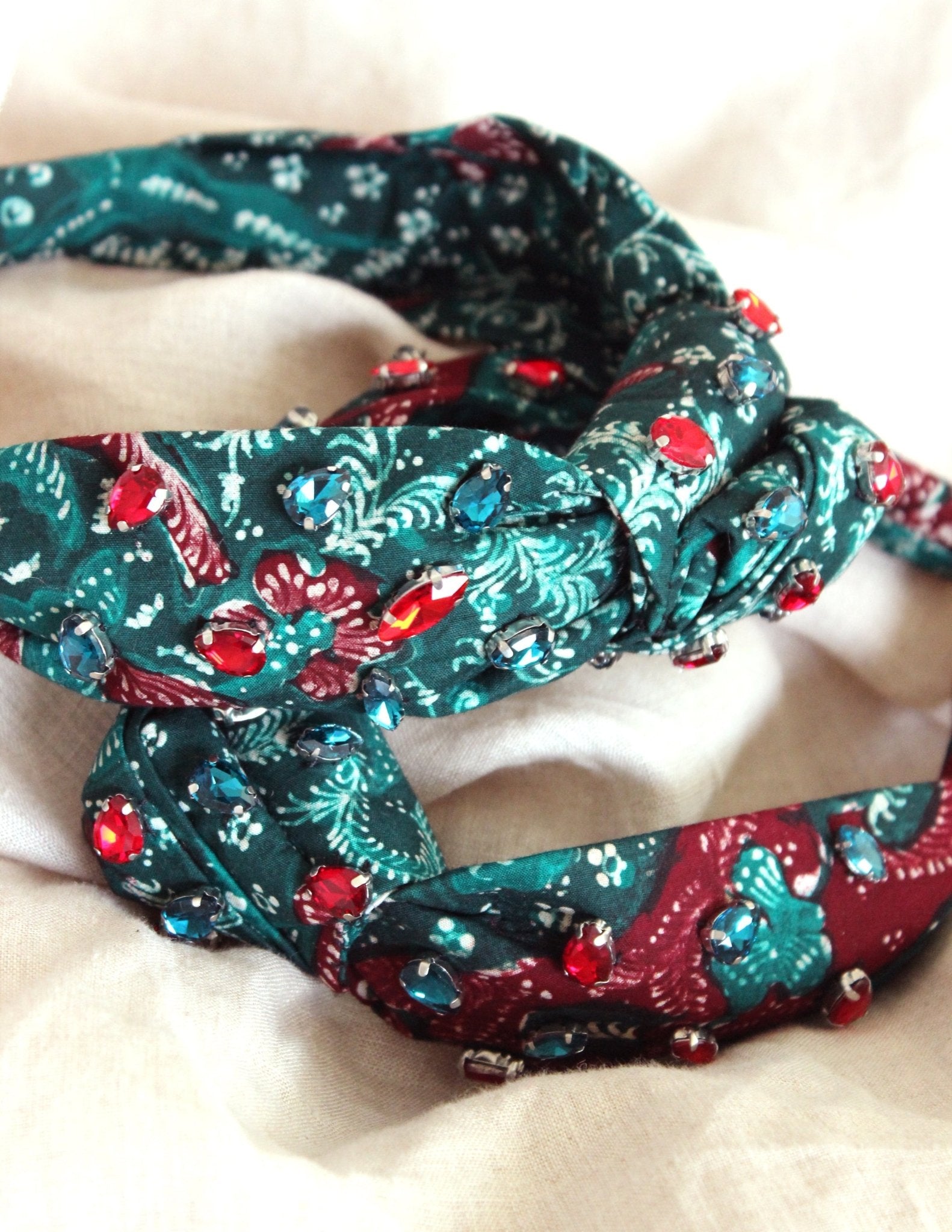 MERAK Peacock Batik Crystals Headband - Diazza
