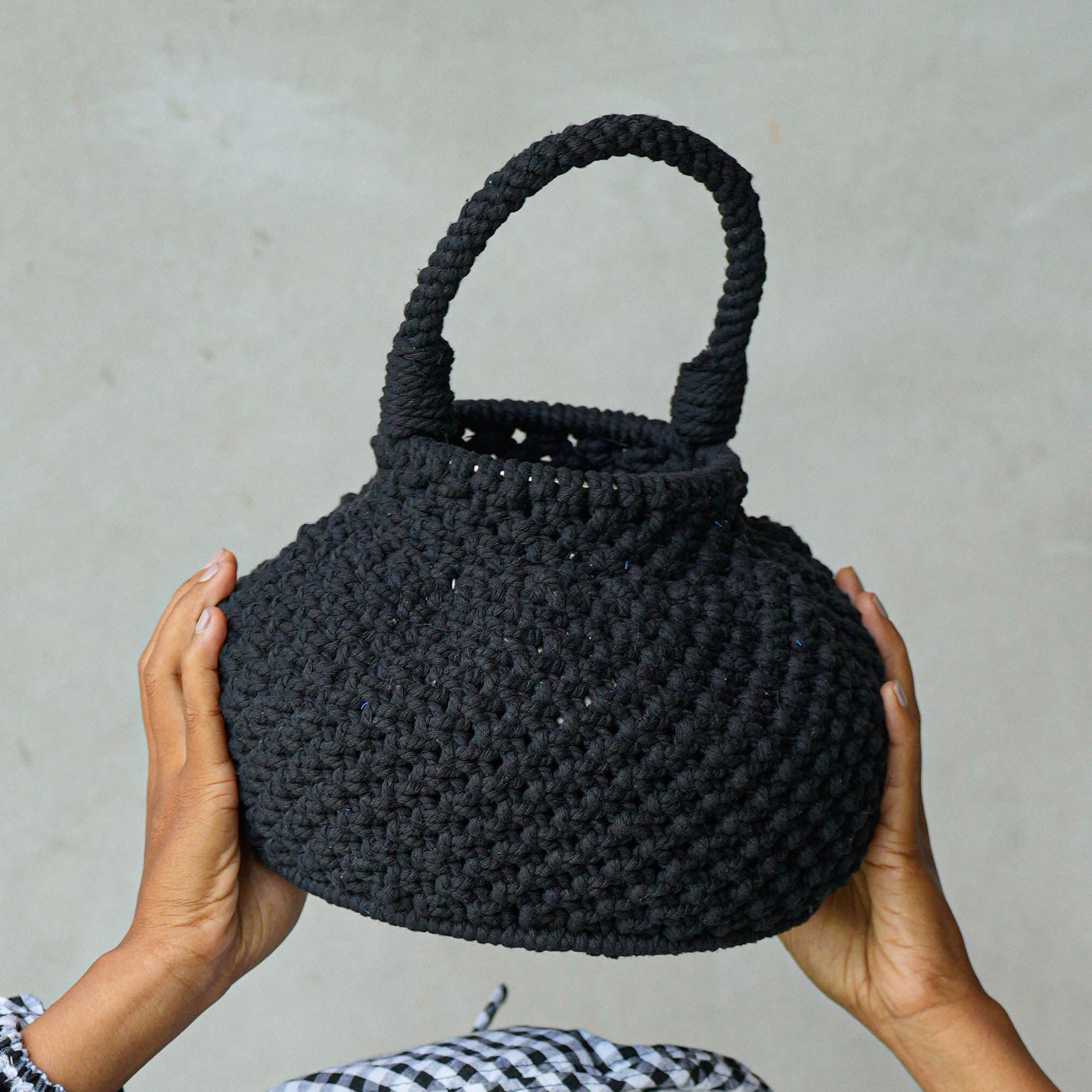 NAGA Macrame Bucket Bag In Black - Diazza