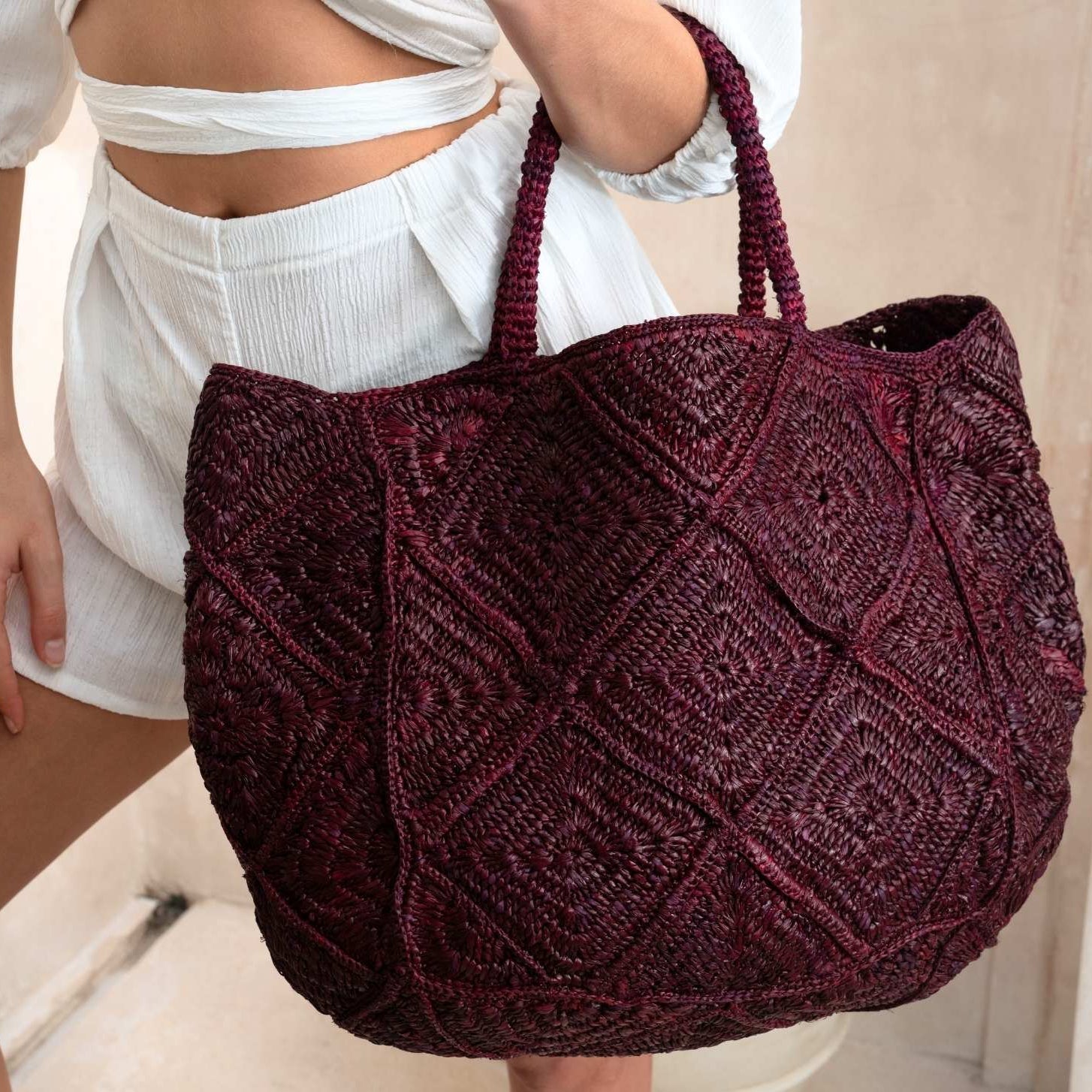 NICO — Handwoven Raffia Tote Bag, Natural - Diazza