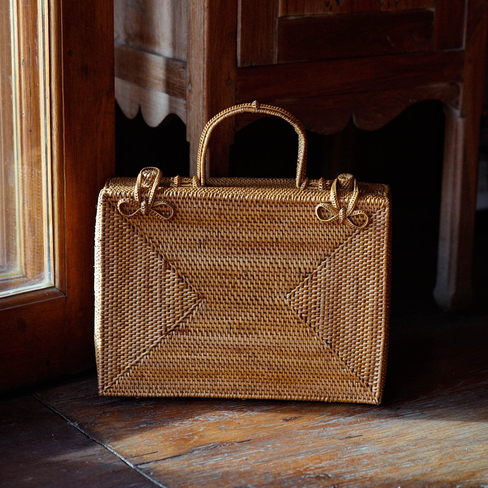 RAHAYU Atta Rattan Bag In Mocca Brown - Diazza
