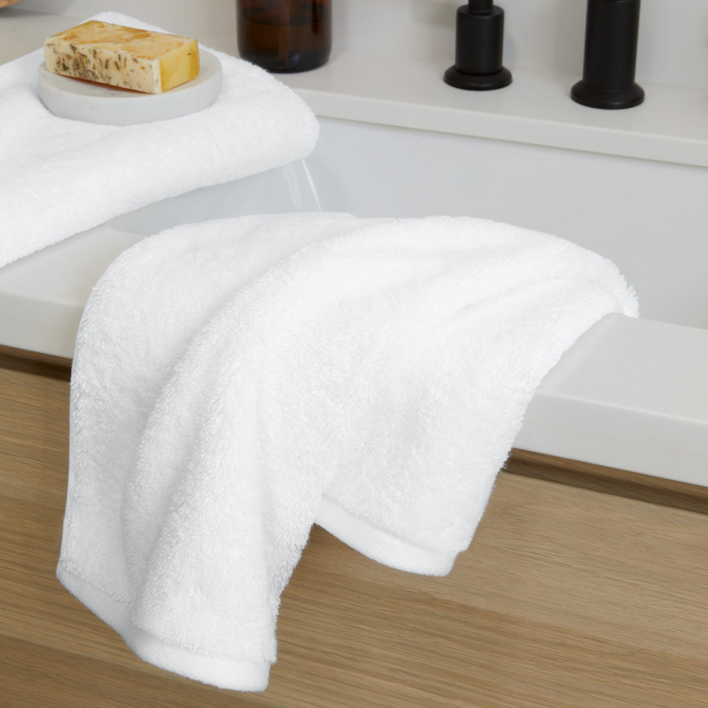Ultraplush Australian Cotton Hand Towels Italic