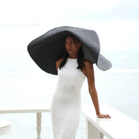 SOLANA Oversized Straw Hat In Black - Diazza
