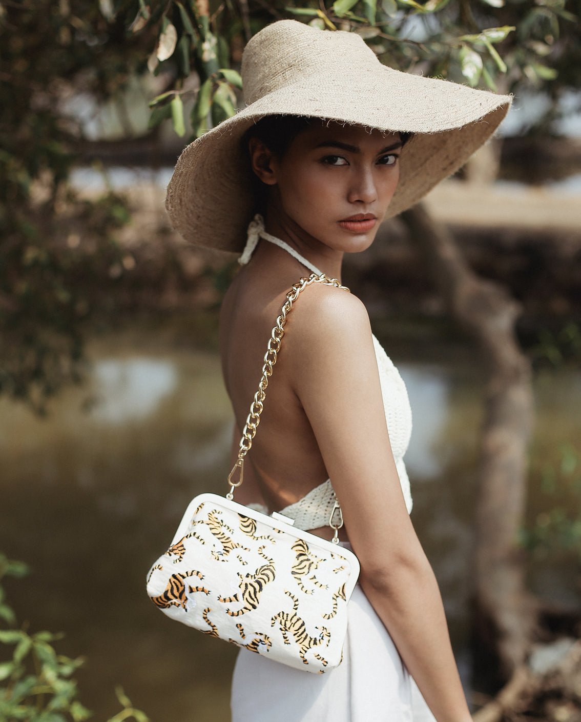 Sumatran Tiger Clutch, in Ivory White - Diazza