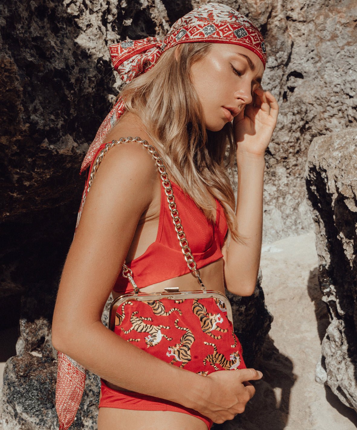 SUMATRAN TIGER Clutch in Red - Diazza