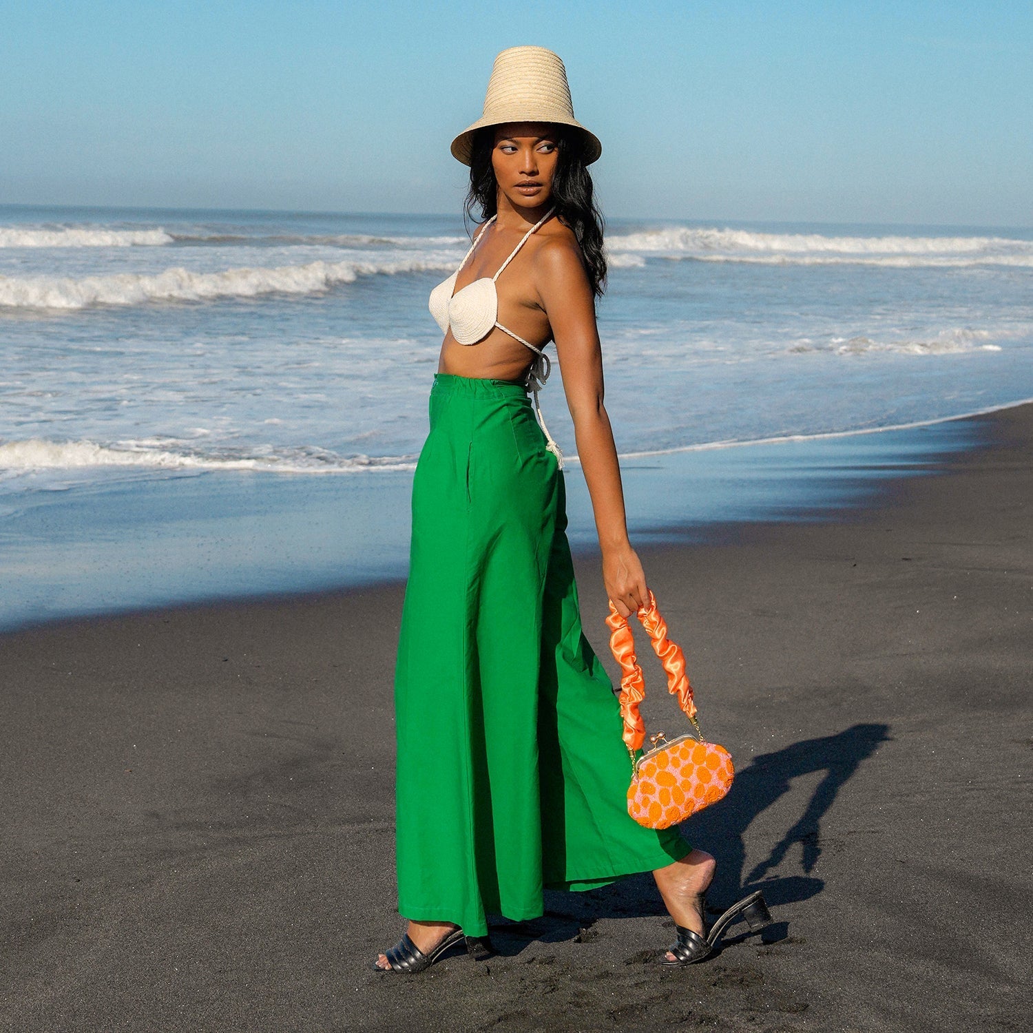TAYLOR Wide - leg Palazzo Pants in Kelly Green - Diazza