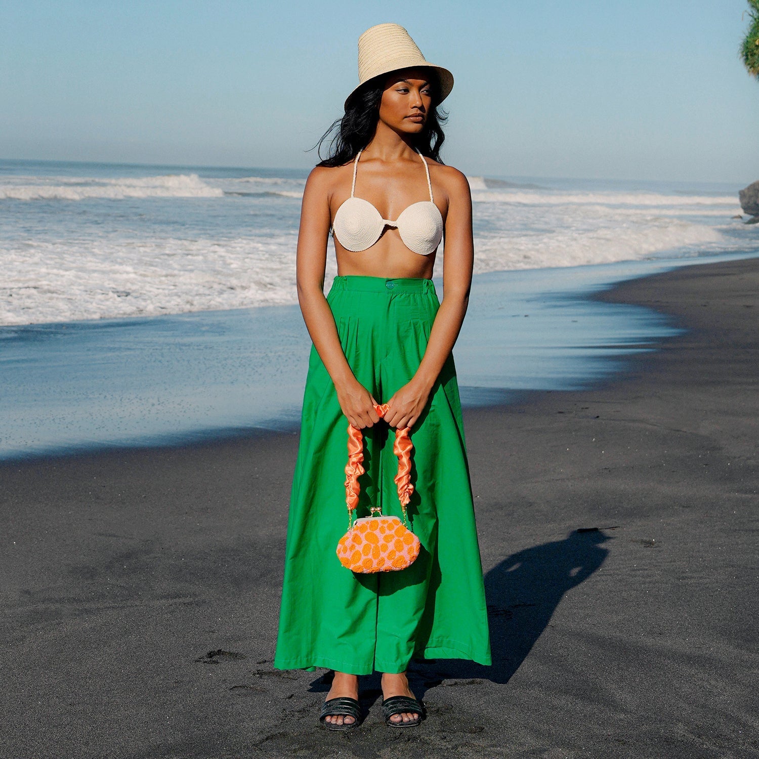 TAYLOR Wide - leg Palazzo Pants in Kelly Green - Diazza