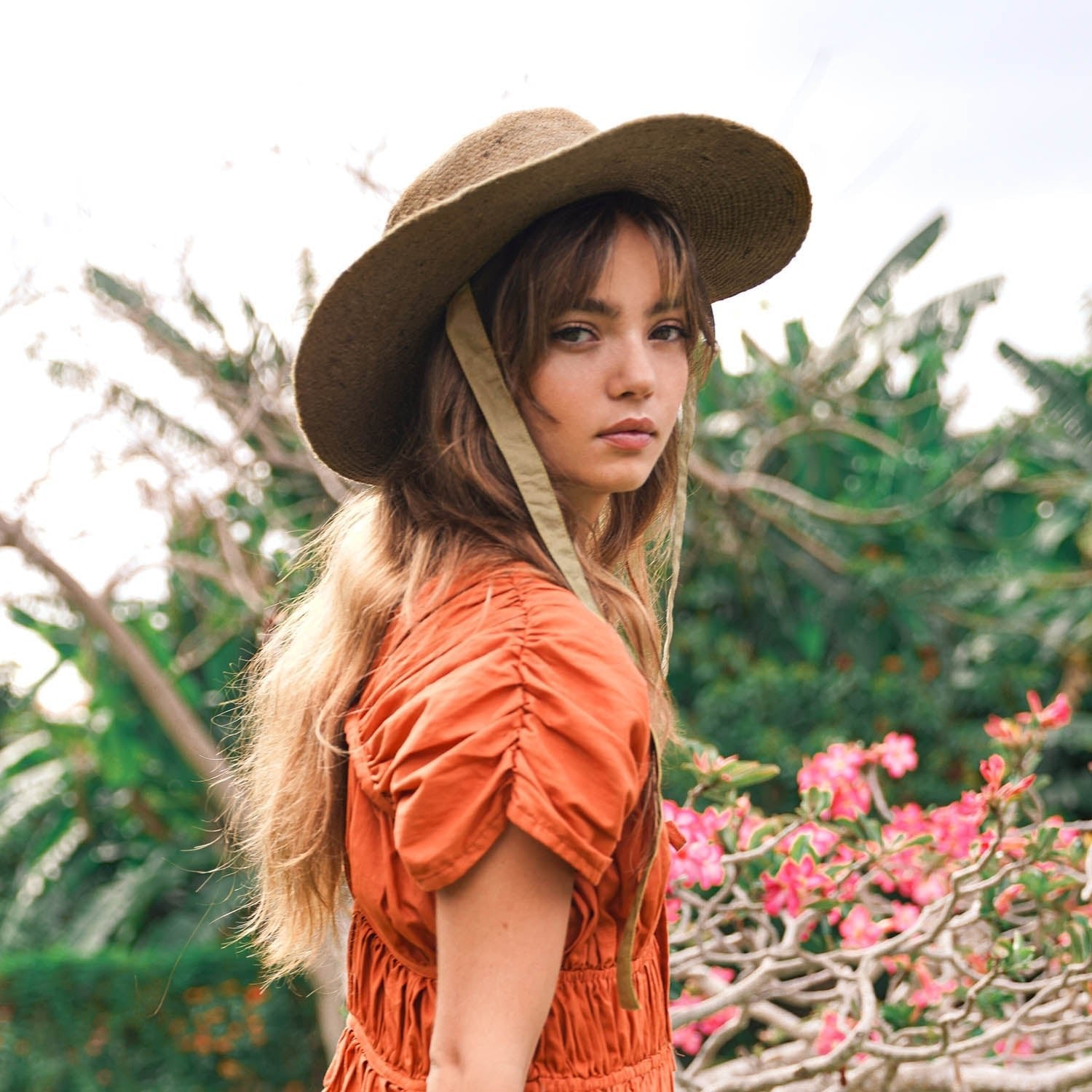 The Loli Jute Straw Hat in Neutral Beige - Diazza