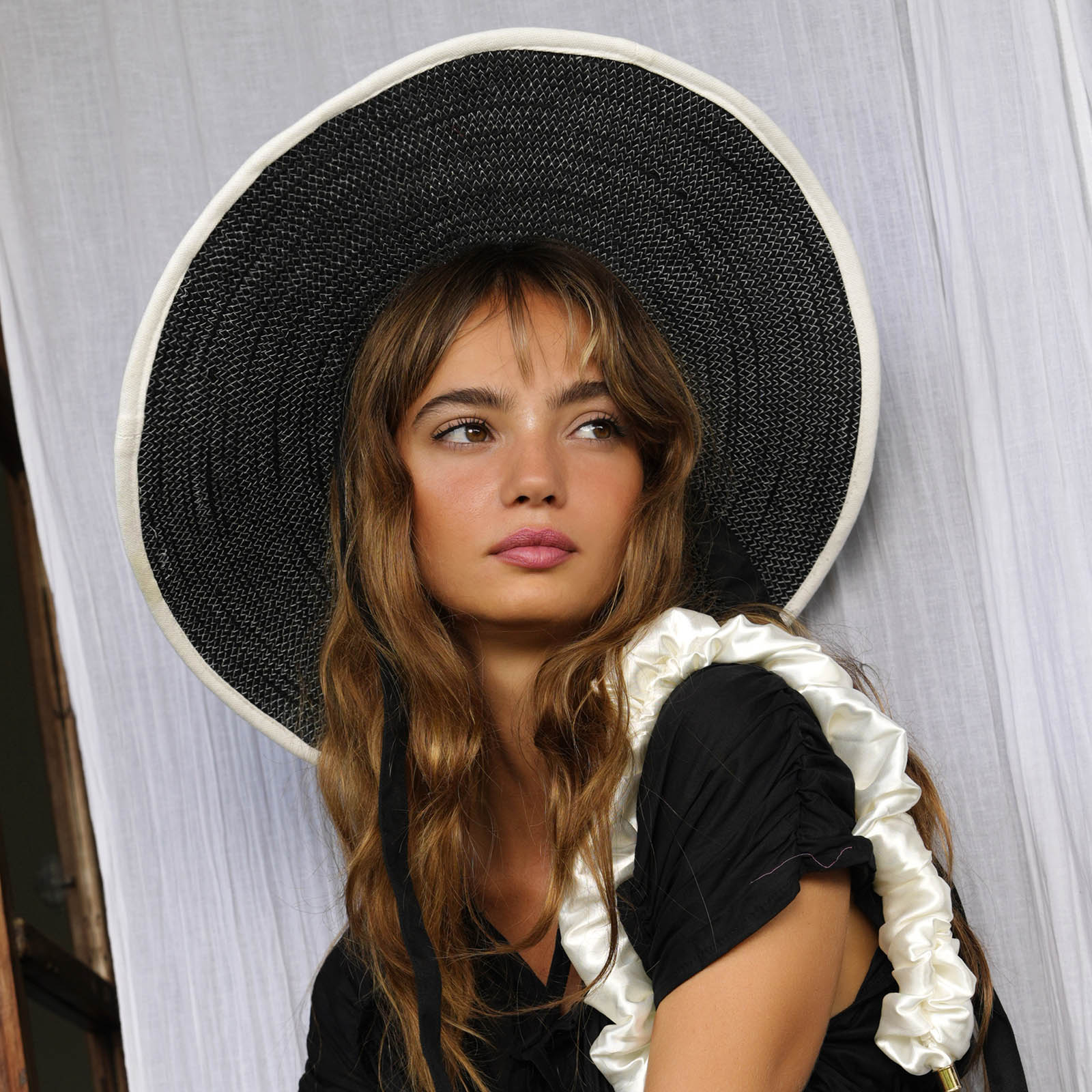 The Lolo Wide - brim Jute Boater Hat in Black - Diazza