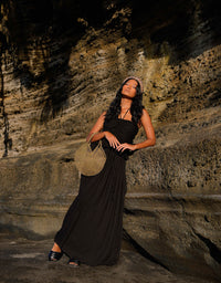 The Sol Mesh Wire Tote Bag in Dark Gold - Diazza