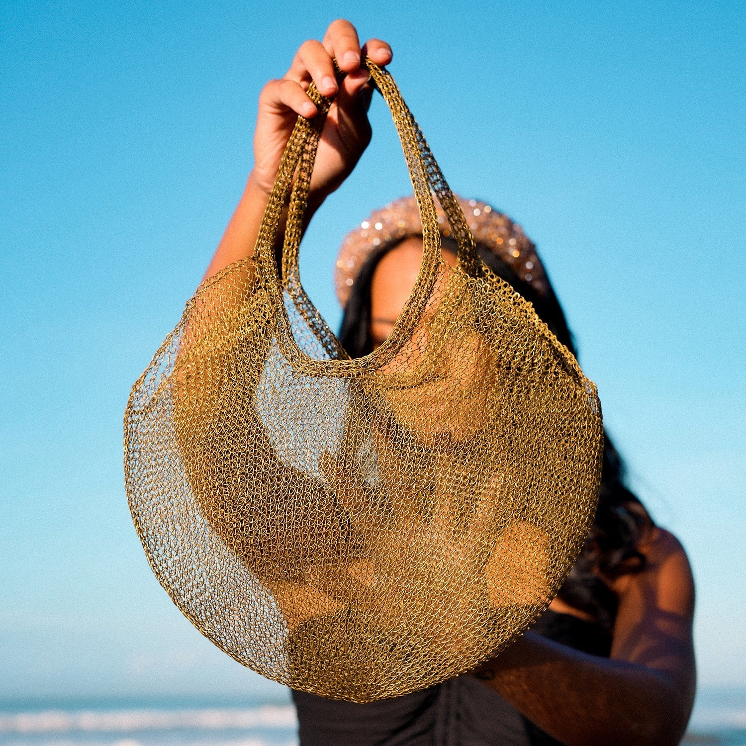 The Sol Mesh Wire Tote Bag in Dark Gold - Diazza