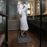 Ultraplush Skid - Resistant Bath Mat - Diazza