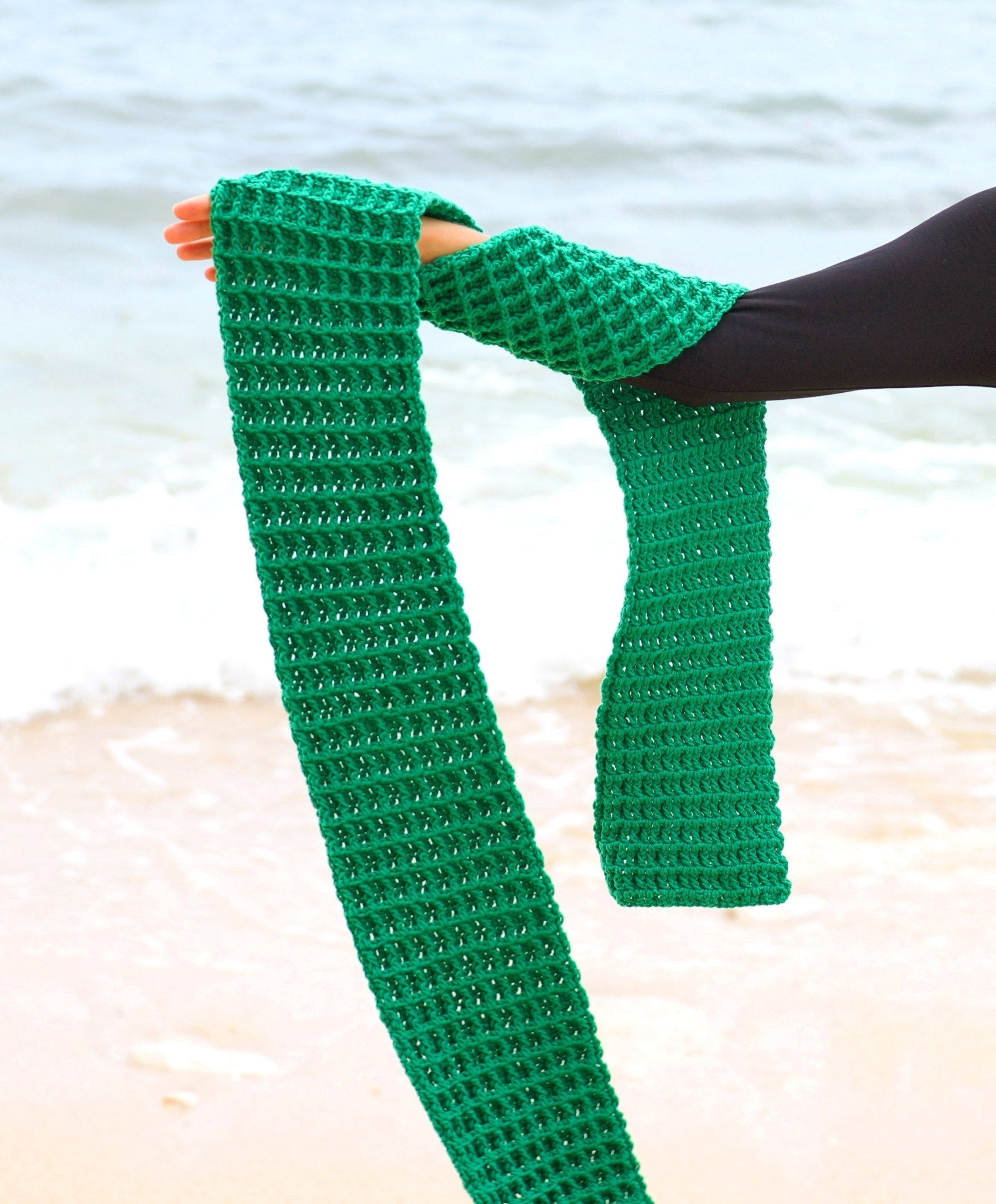 WAFFLE Crochet Scarf in Green - Diazza