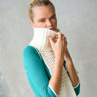 WAFFLE Crochet Scarf in Off White - Diazza