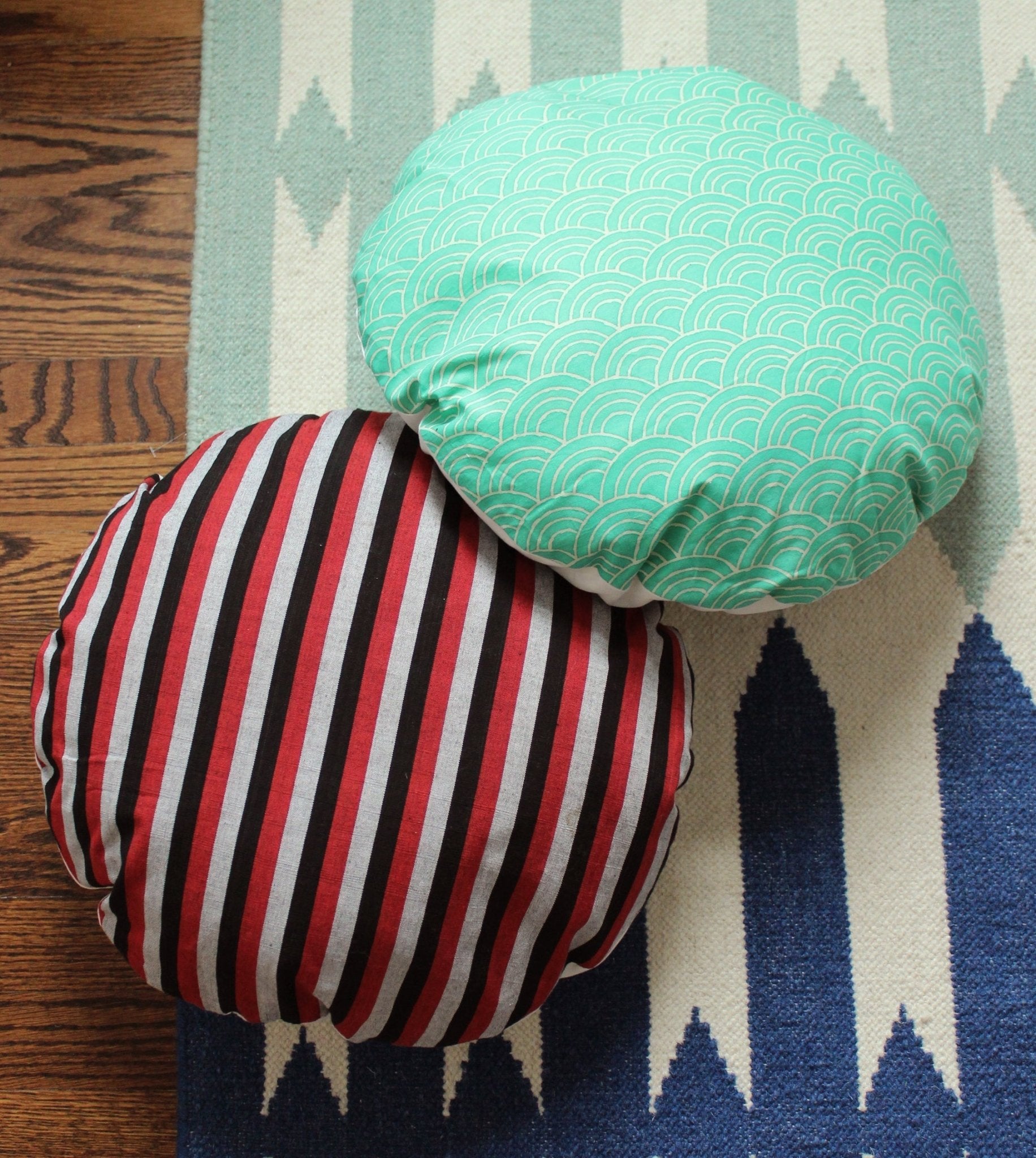 Wave Round Striped Decorative Round Pillow Cover 16", Circle Pillow - Diazza